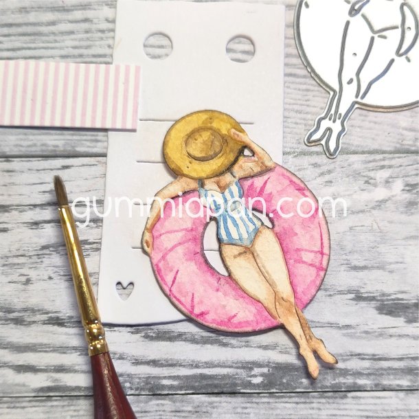 Kvinna op Badring / Kvinne med badering