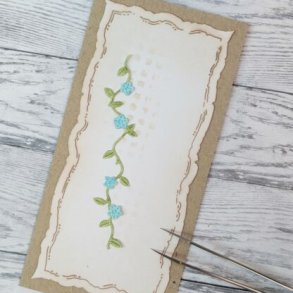 Ranke med l�se blomster