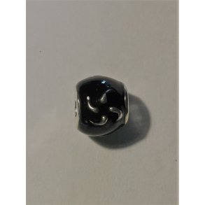 Metalperle 4 mm sort med slv